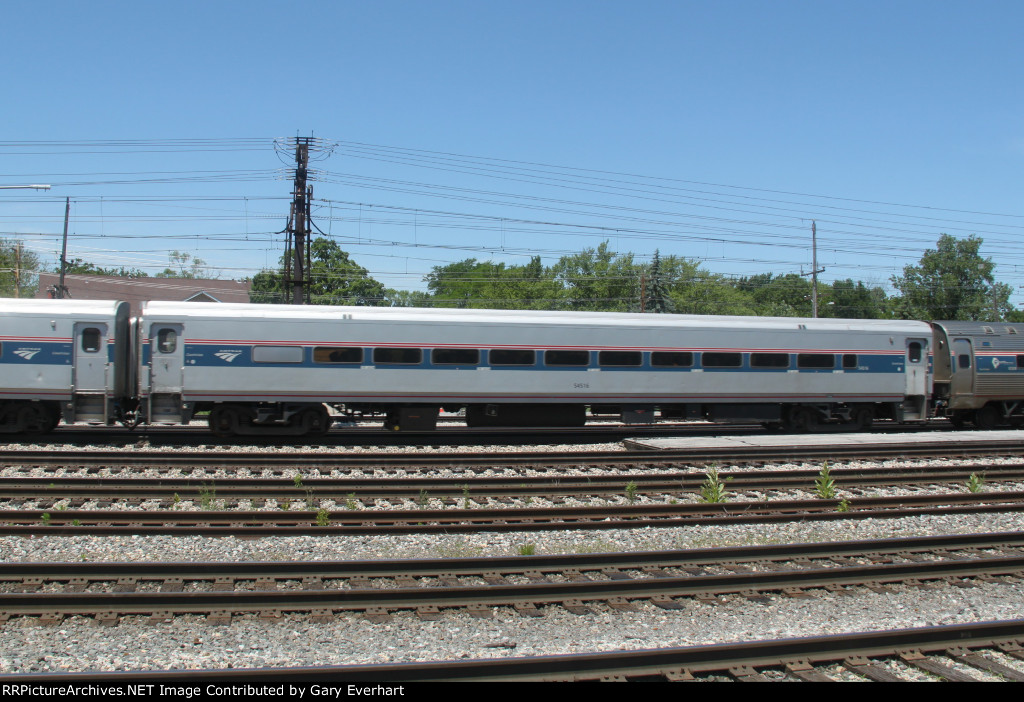 Northbound Amtrak Saluki